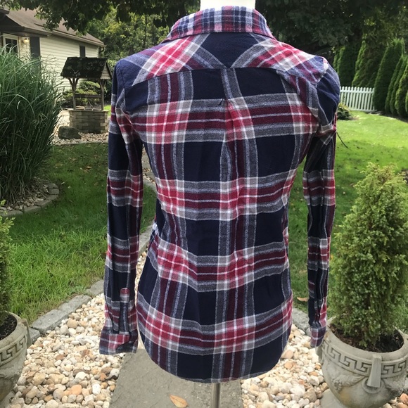 Flannel - Picture 3 of 4